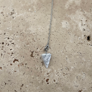 Howlite Pendulum | Pendulum Crystal pendulums are an incredible spiritual tool to help you get connected with your higher self or spirit guides.| Newcastle NSW | Lake Macquarie NSW | New Age | Metaphysical